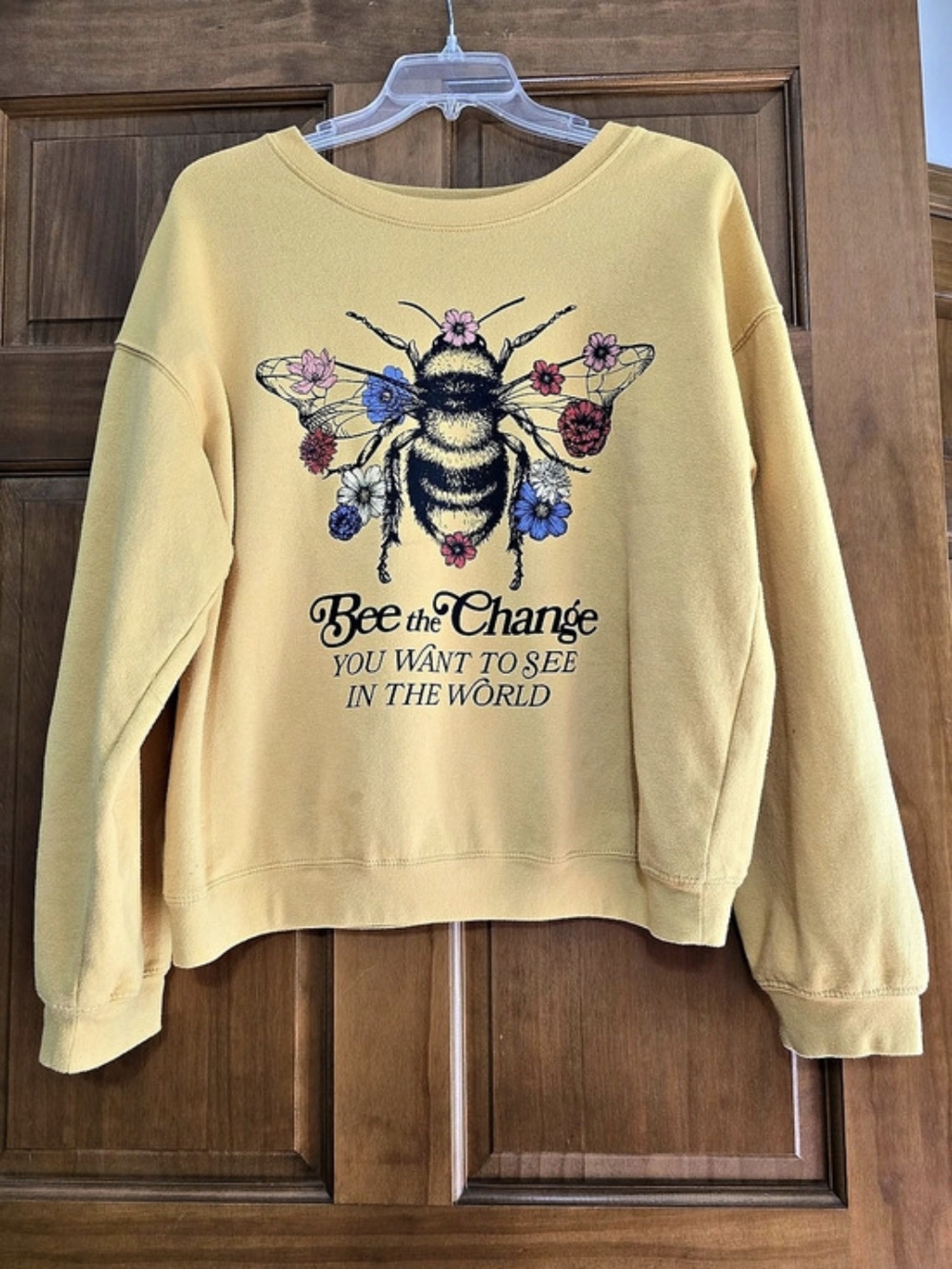 Wound Up Graphic Crewneck Sweatshirt Yellow Size XL (15-18)